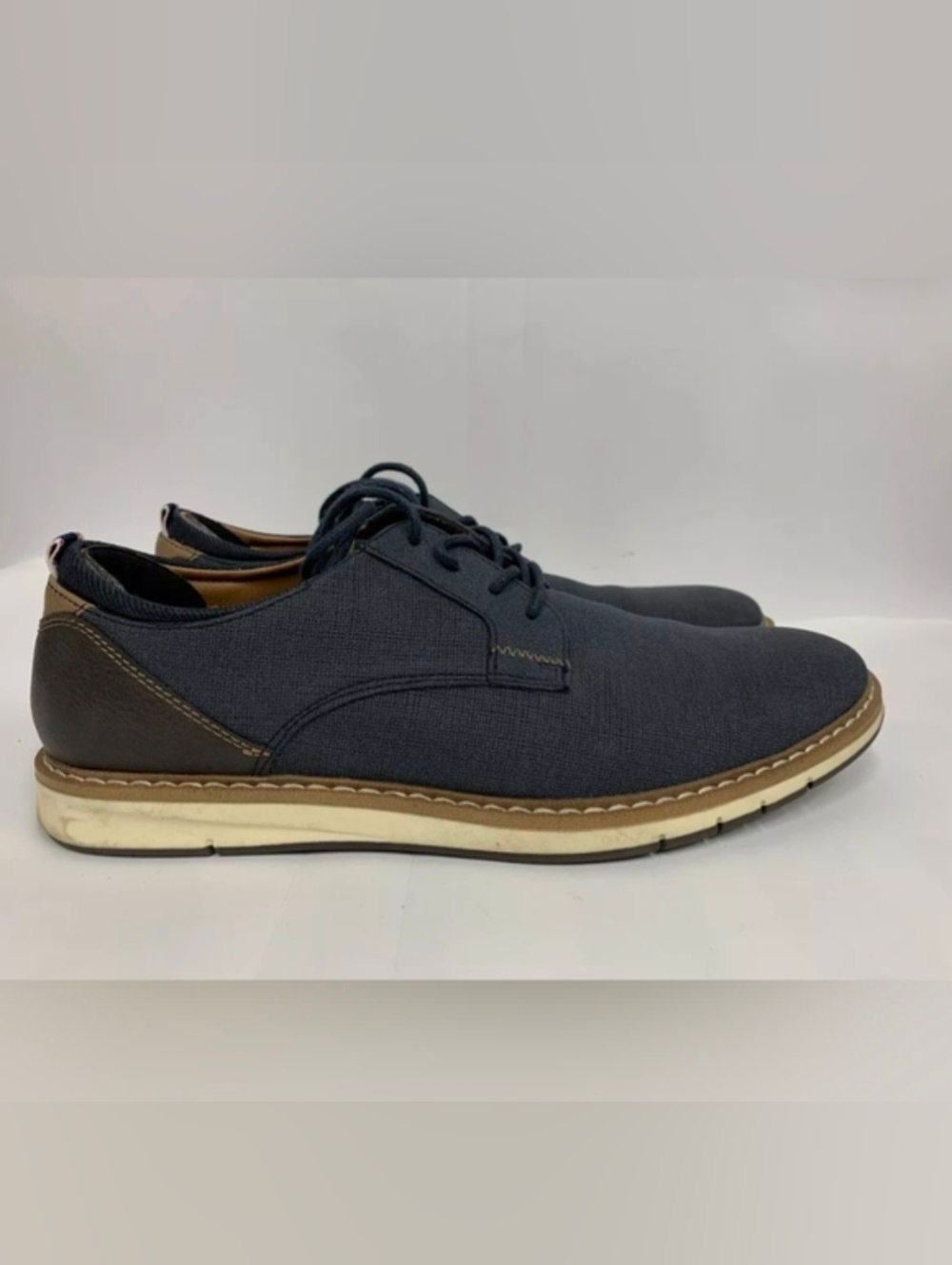 Size 12 men's Sonoma Vitalize by Ortholite Dress Shoe Cushioned-EUC